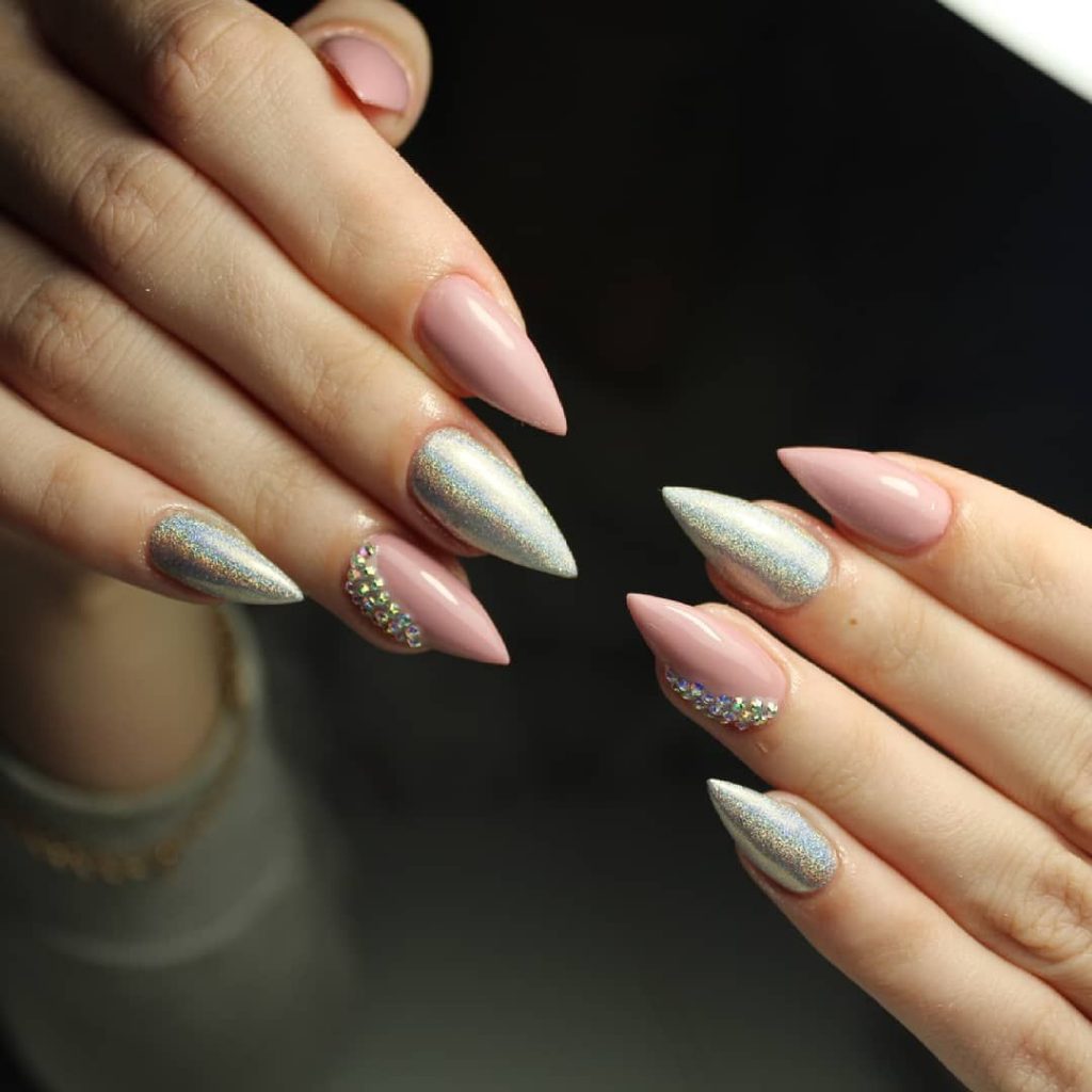 stiletto gel nail designs