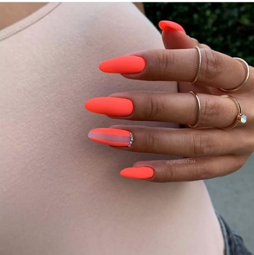 Orange gel nails