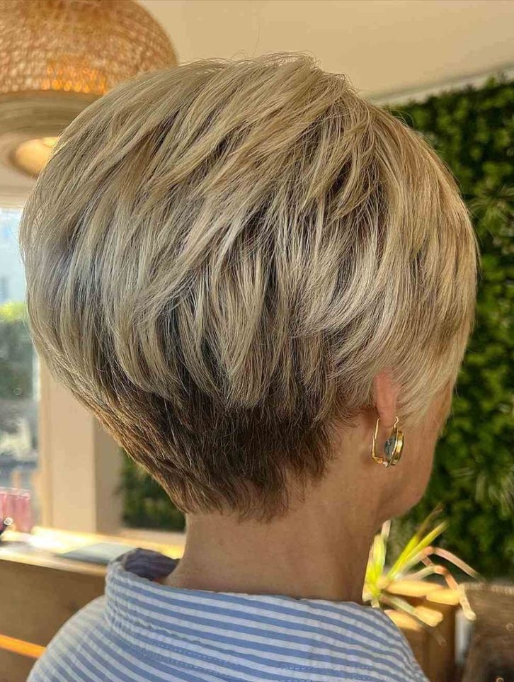 classic rounded pixie bob for mature woman